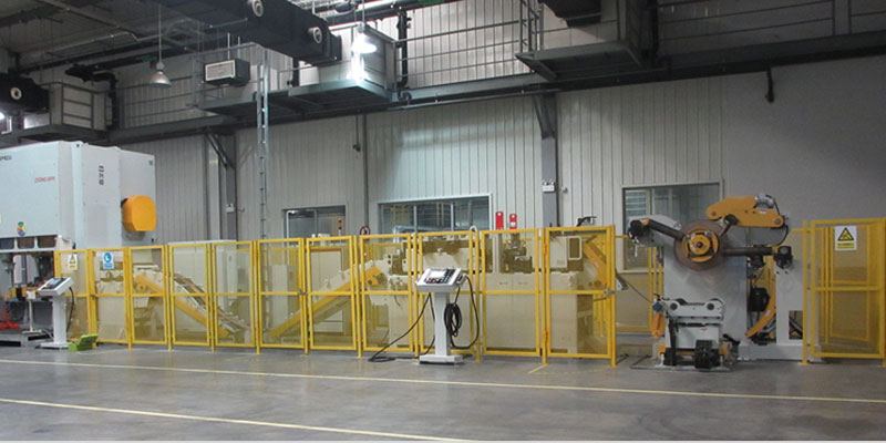 广东瑞辉,送料机,整平机,开卷机,三合一送料机,开卷落料线,机械手